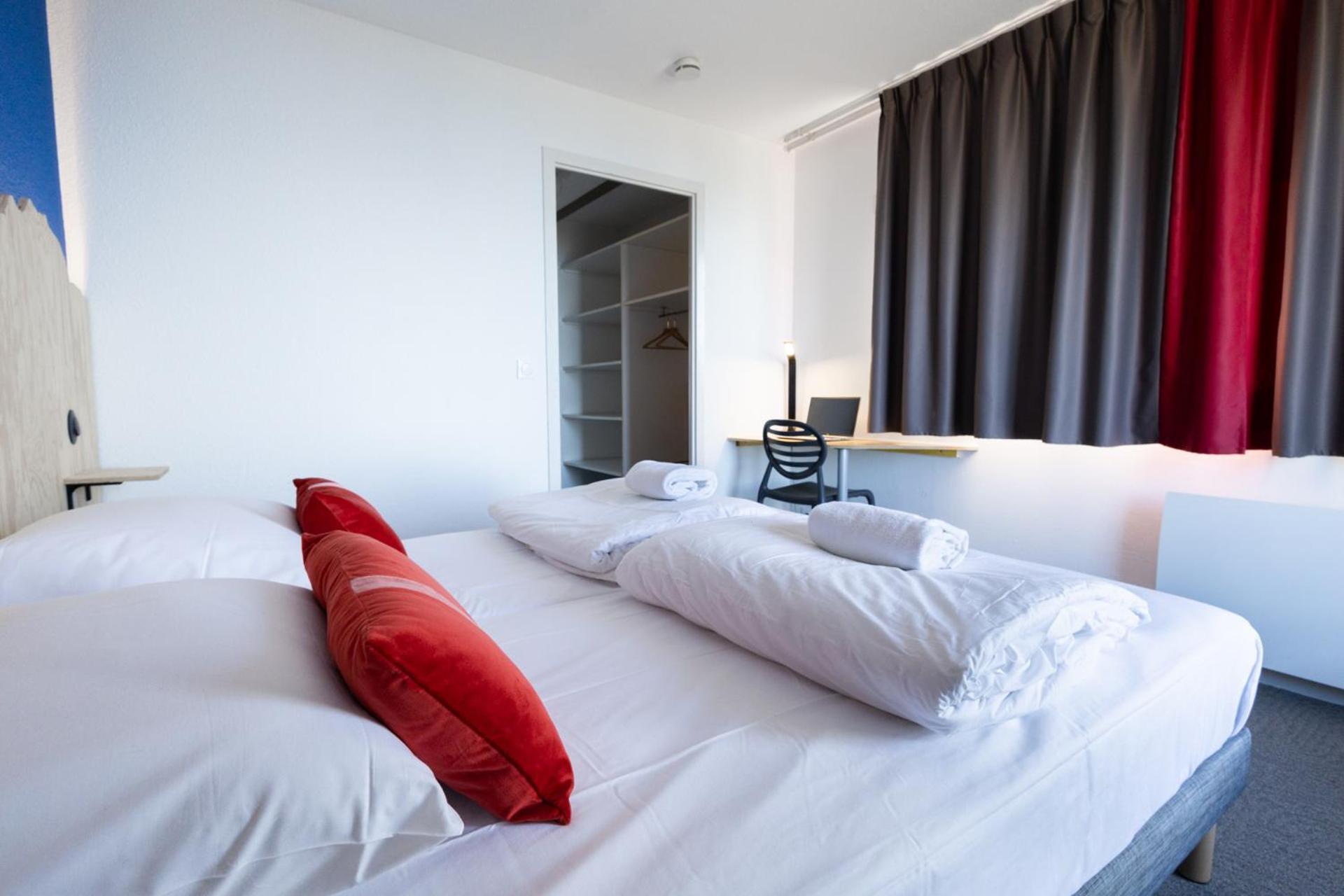 Cote Lac Hostel Evian Εξωτερικό φωτογραφία