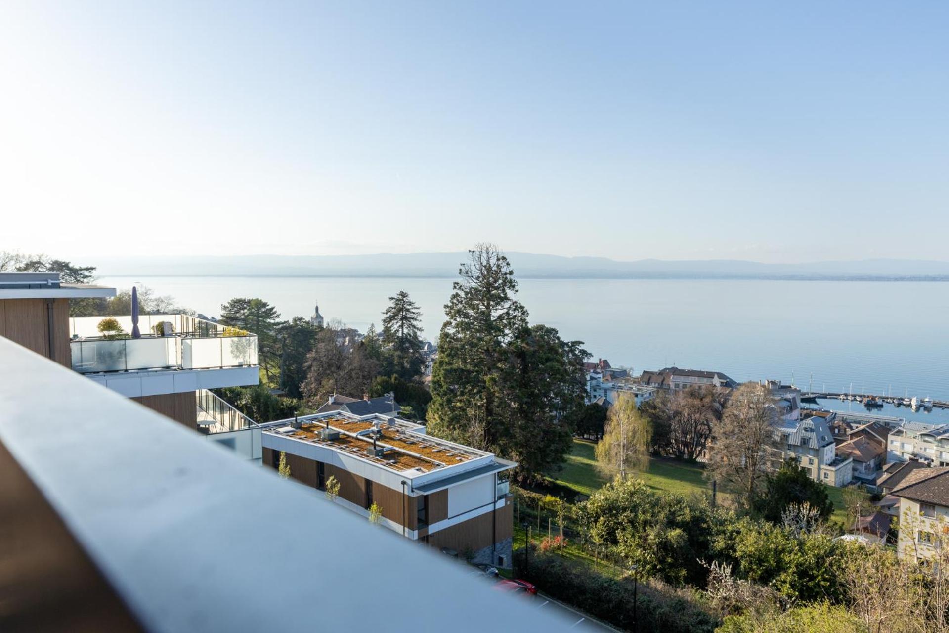 Cote Lac Hostel Evian Εξωτερικό φωτογραφία