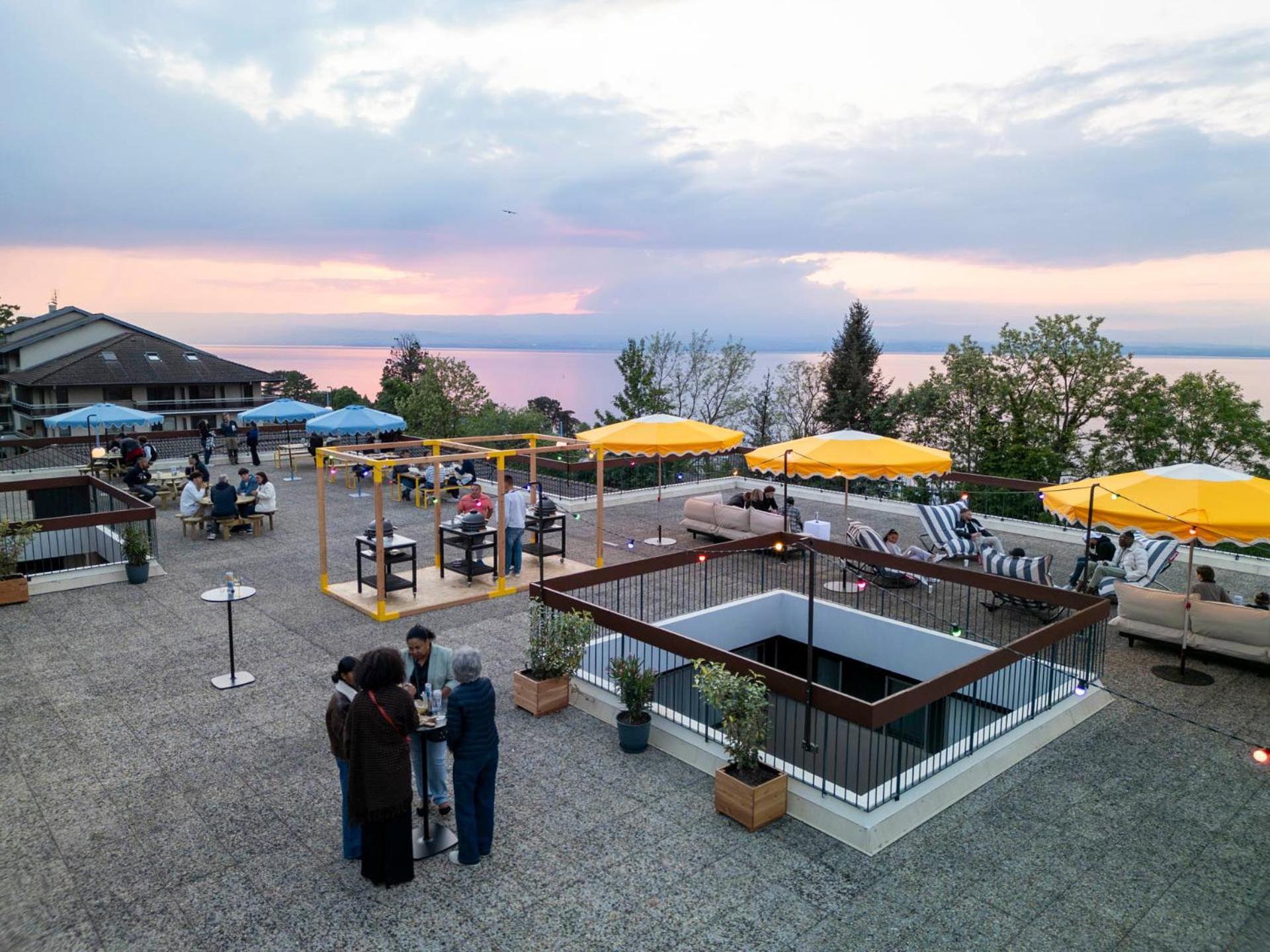 Cote Lac Hostel Evian Εξωτερικό φωτογραφία